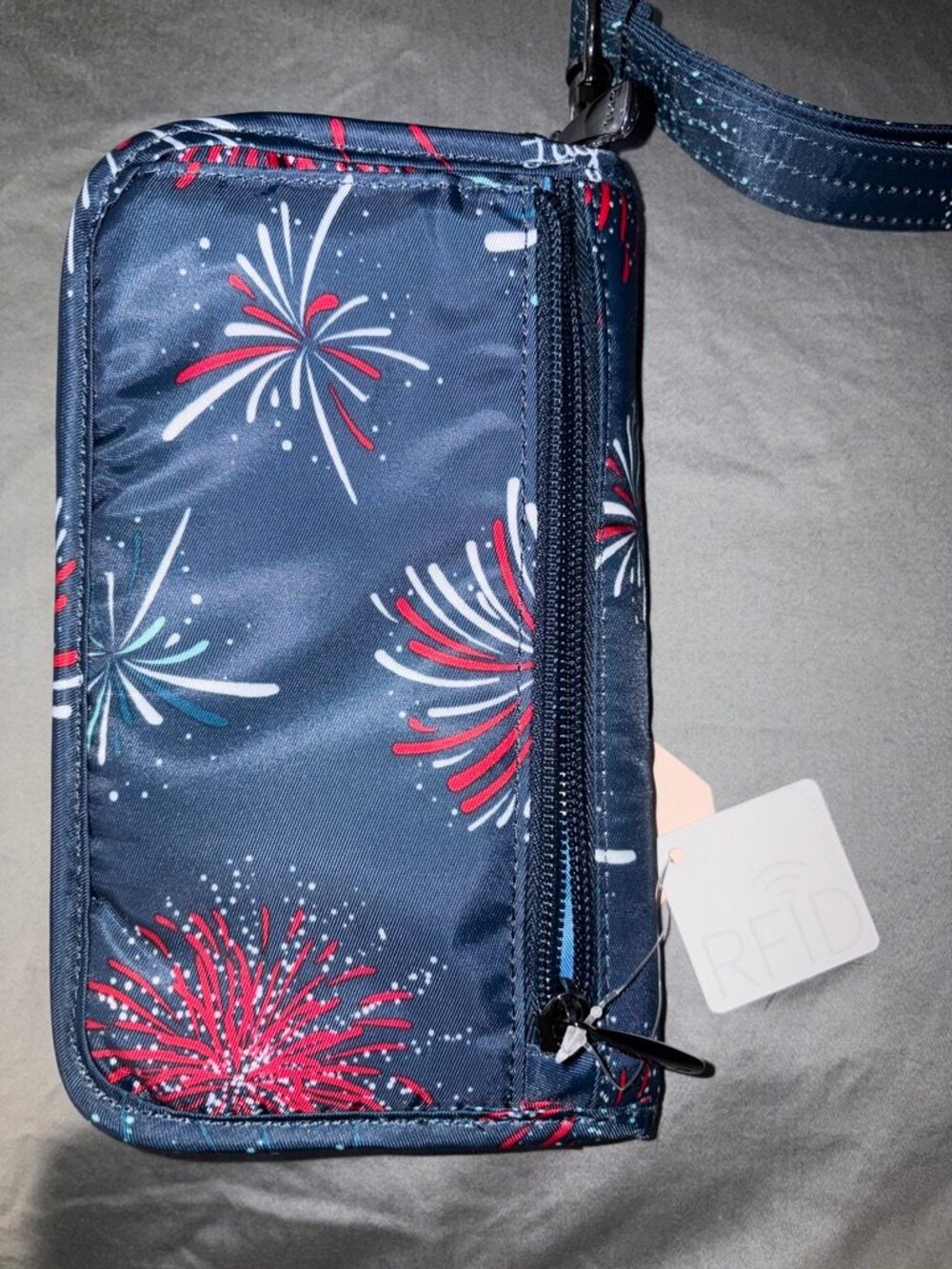 NWT LUG Tandem Zip RFID Wallet Passport Phone Bag Holder Travel Credit Card Cash - Picture 3 of 5